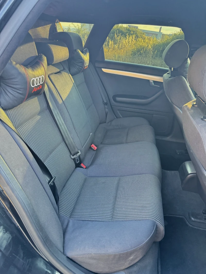 Audi A4 2.0TDI, снимка 10 - Автомобили и джипове - 52011582