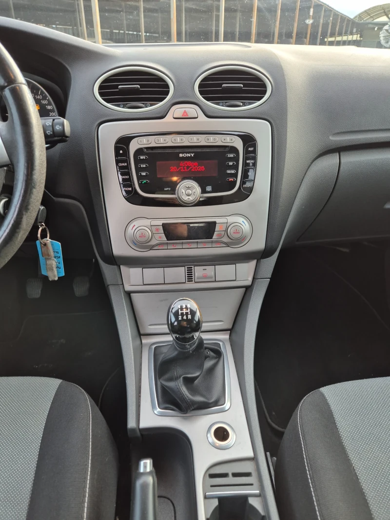 Ford Focus 1.6d-116k.c. Перфектно техническо състояние. , снимка 11 - Автомобили и джипове - 52482397
