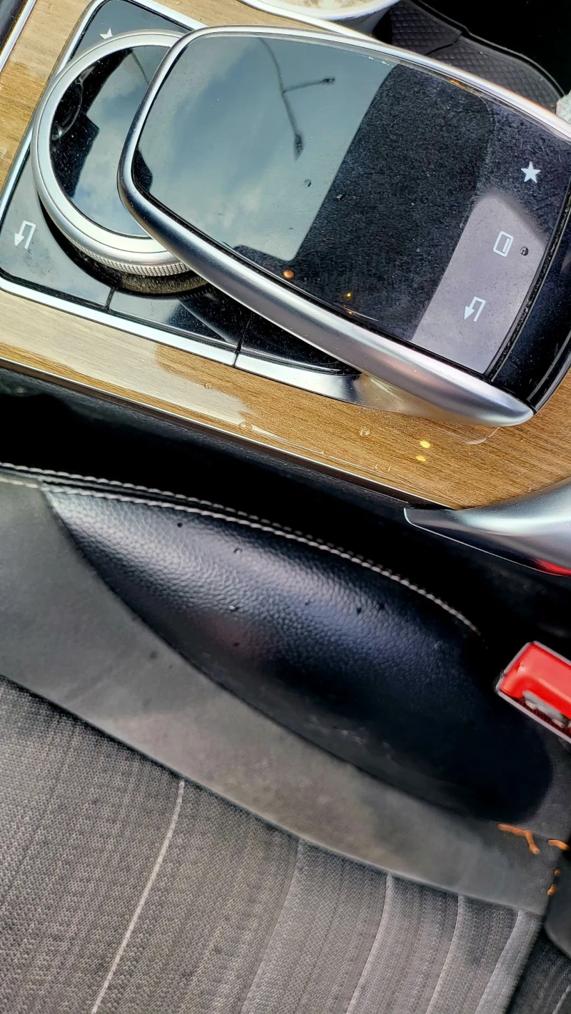 Mercedes-Benz C 200, снимка 15 - Автомобили и джипове - 52726117