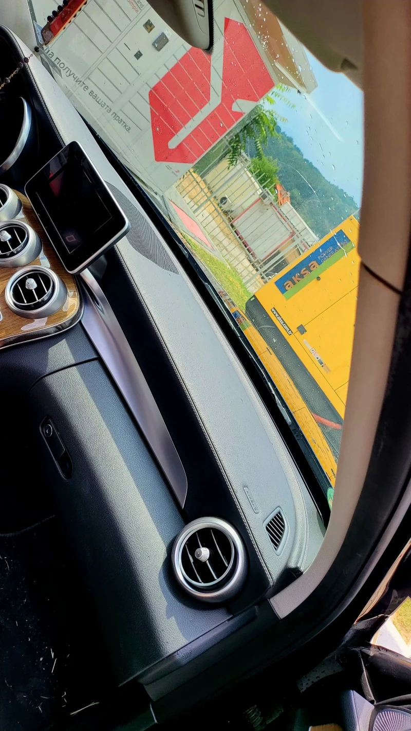 Mercedes-Benz C 200, снимка 4 - Автомобили и джипове - 52726117