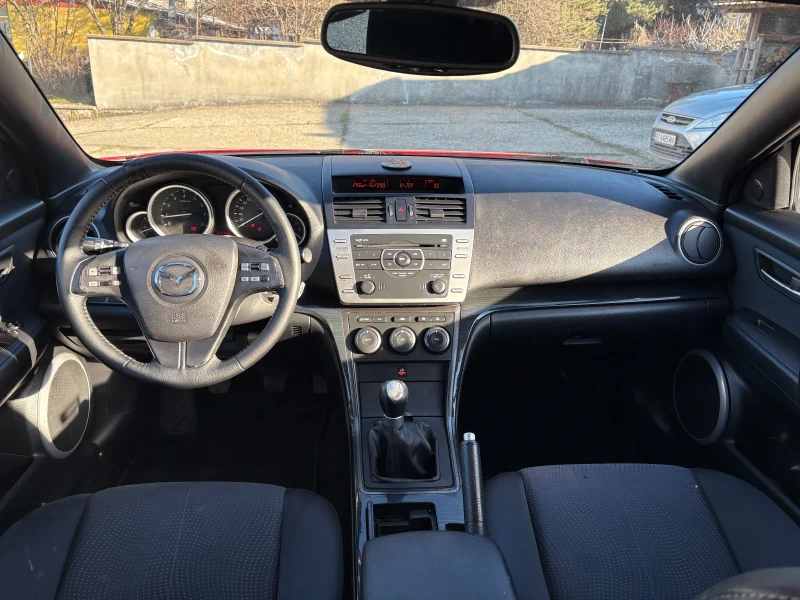 Mazda 6 1.8i 120hp, снимка 9 - Автомобили и джипове - 52934221