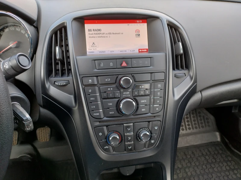 Opel Astra J 1.6 + ГАЗ, снимка 10 - Автомобили и джипове - 53005563