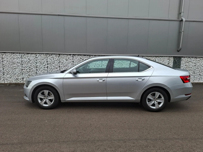 Skoda Superb 2.0 TDI-104 хил. км. с история от ЕУРAТЕК ЕВРО 6C, снимка 5 - Автомобили и джипове - 53407338