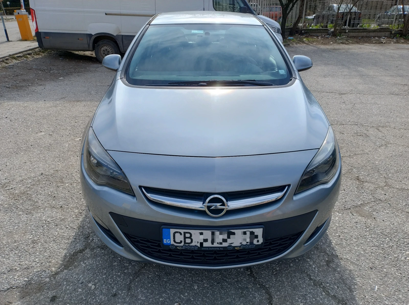 Opel Astra J 1.6 + ГАЗ, снимка 1