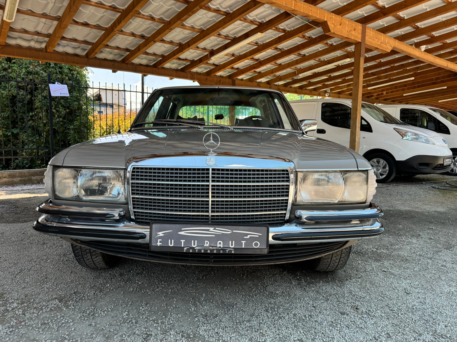 Mercedes-Benz 280 SE, W116, S клас УНИКАТ нов внос Швейцария - изображение 4