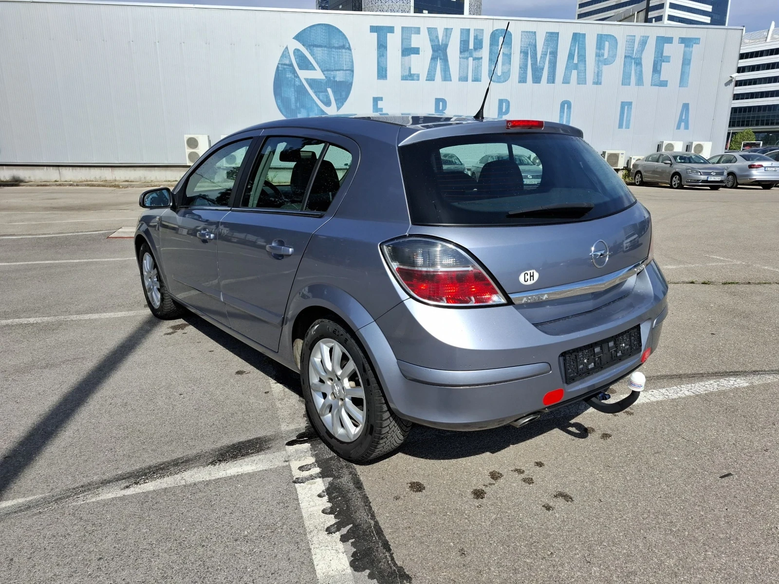 Opel Astra 1.6 Turbo  - изображение 5