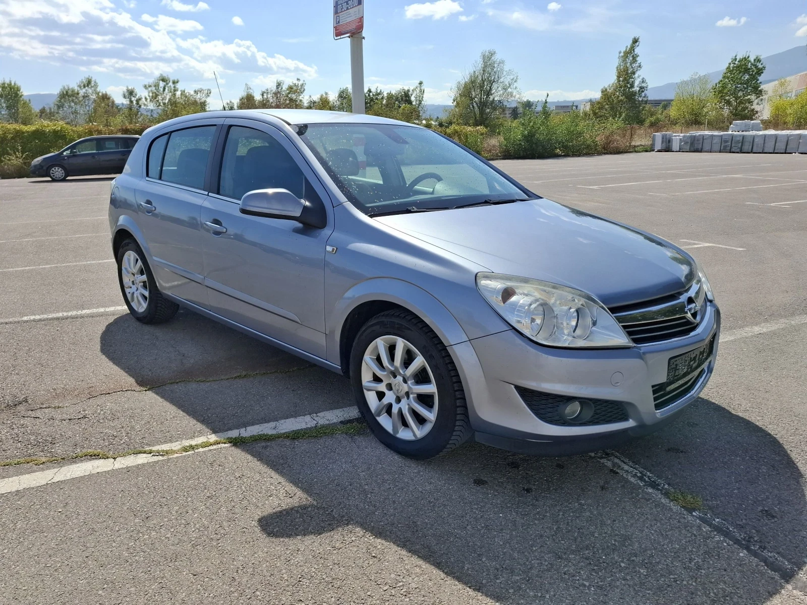 Opel Astra 1.6 Turbo  - изображение 2