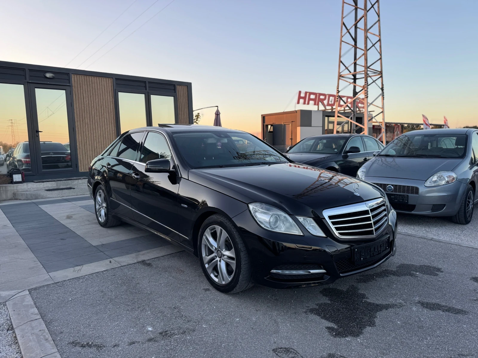 Mercedes-Benz E 350  - изображение 3