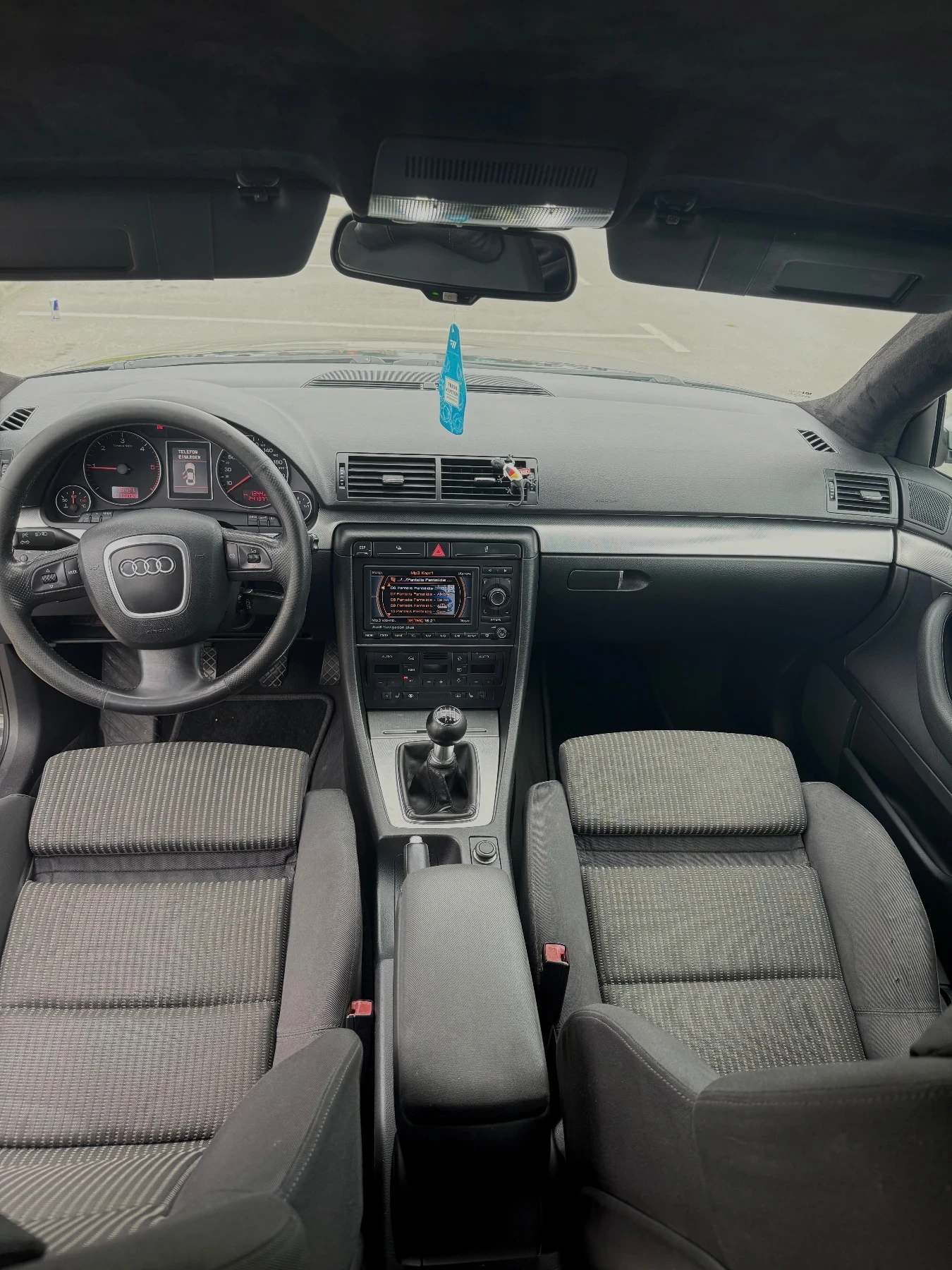 Audi A4 2.0TDI - изображение 9