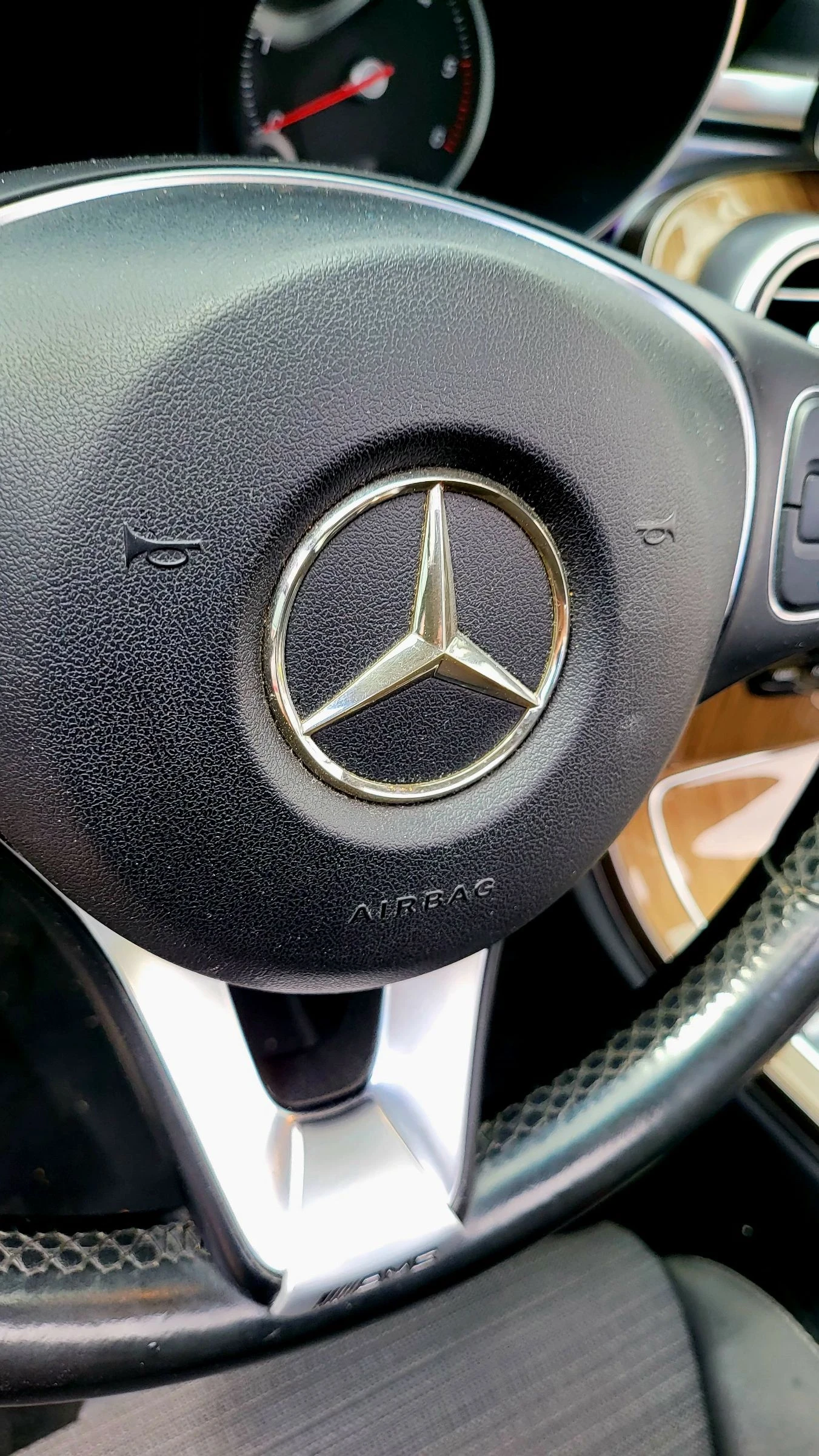 Mercedes-Benz C 200  - изображение 7