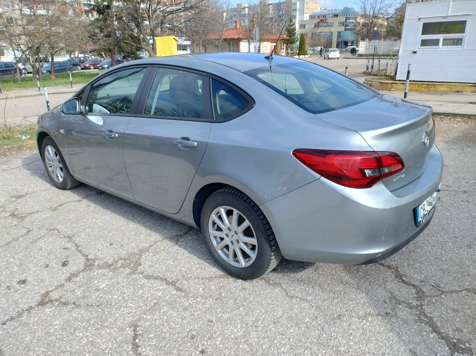 Opel Astra J 1.6 + ГАЗ - изображение 5