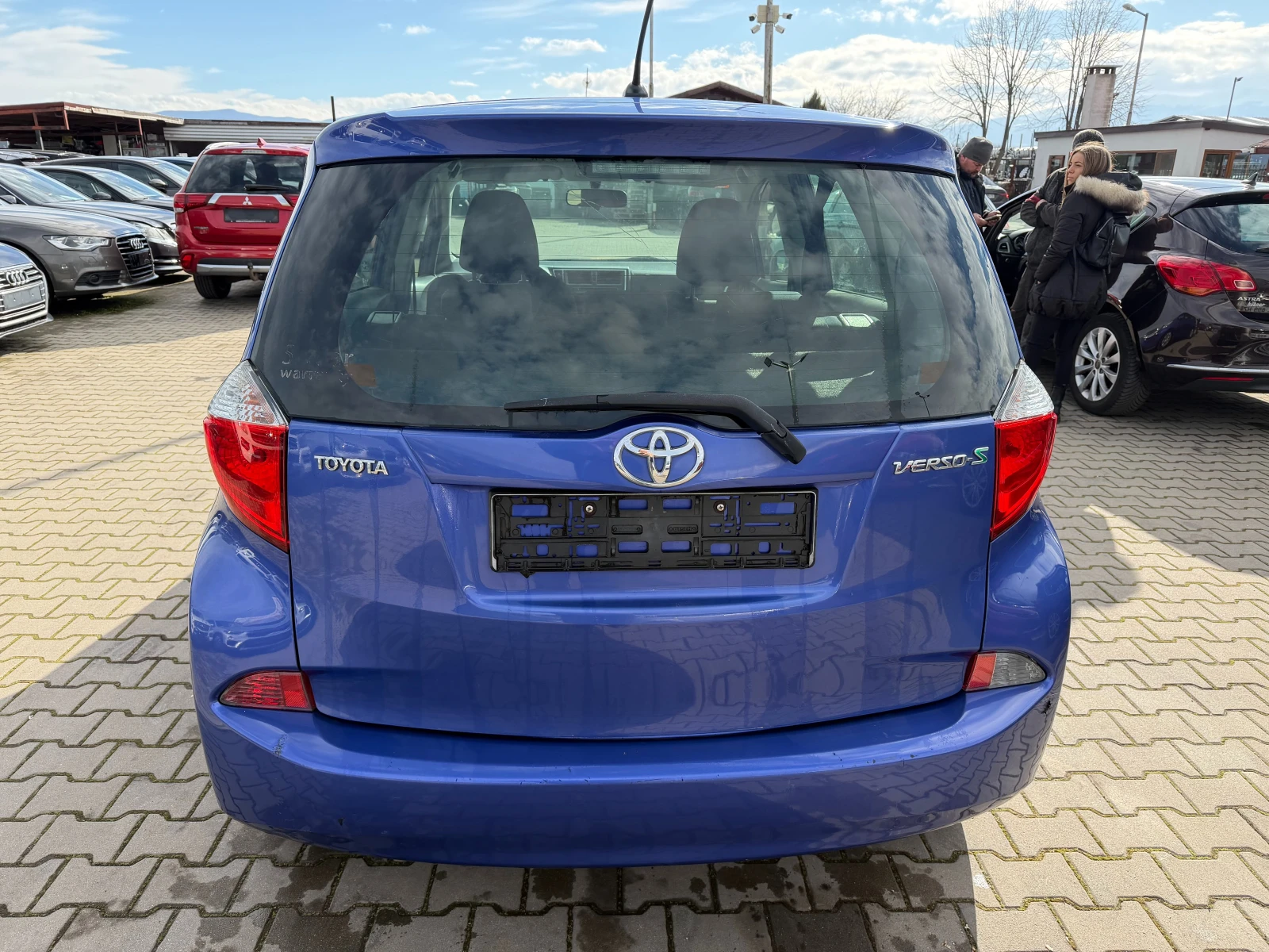 Toyota Verso S 1.4D-4D EURO 5 - изображение 7