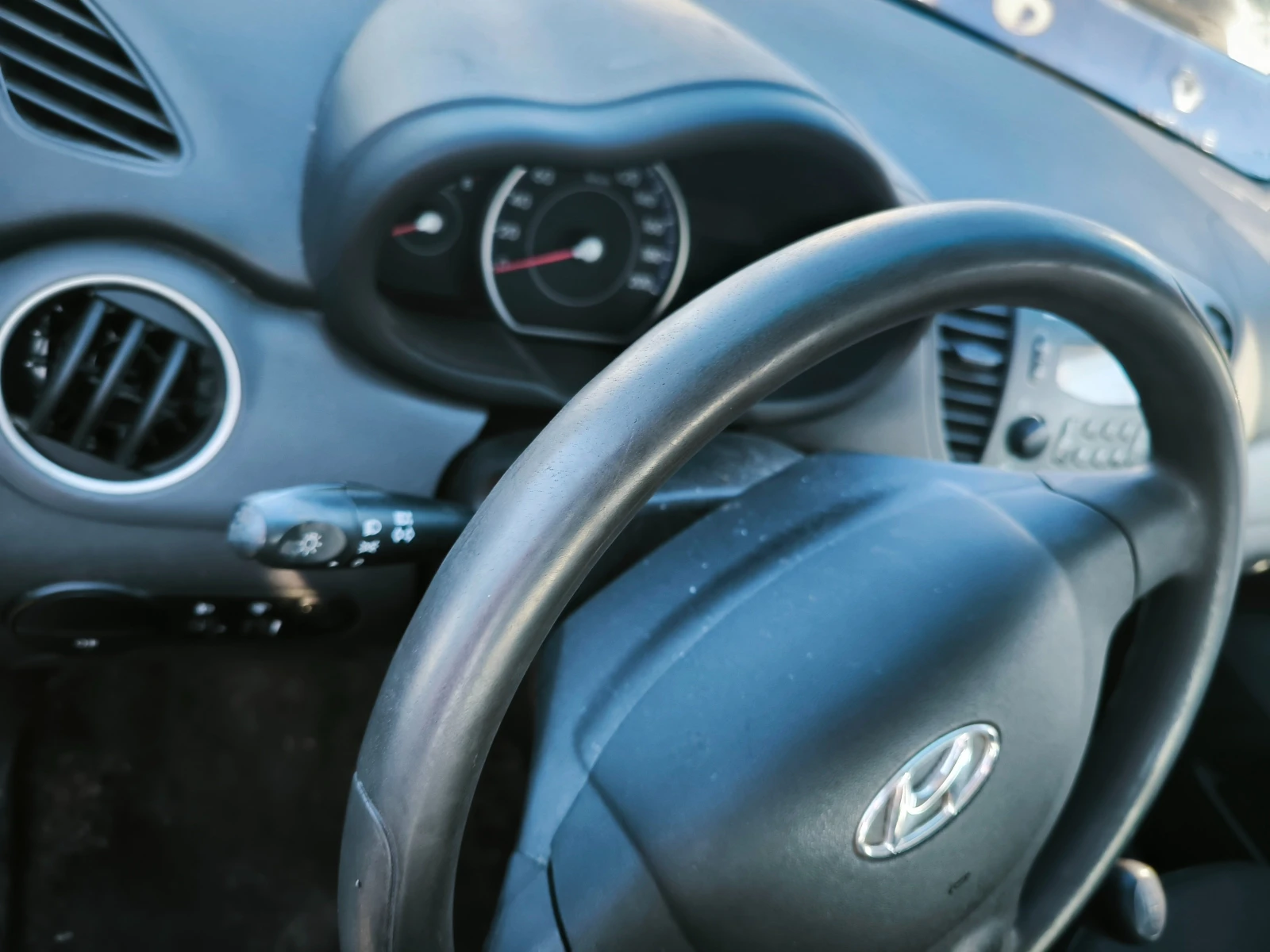 Hyundai I10 1.1i Facelift 4 цилиндъра EURO5, снимка 6 - Автомобили и джипове - 53828421