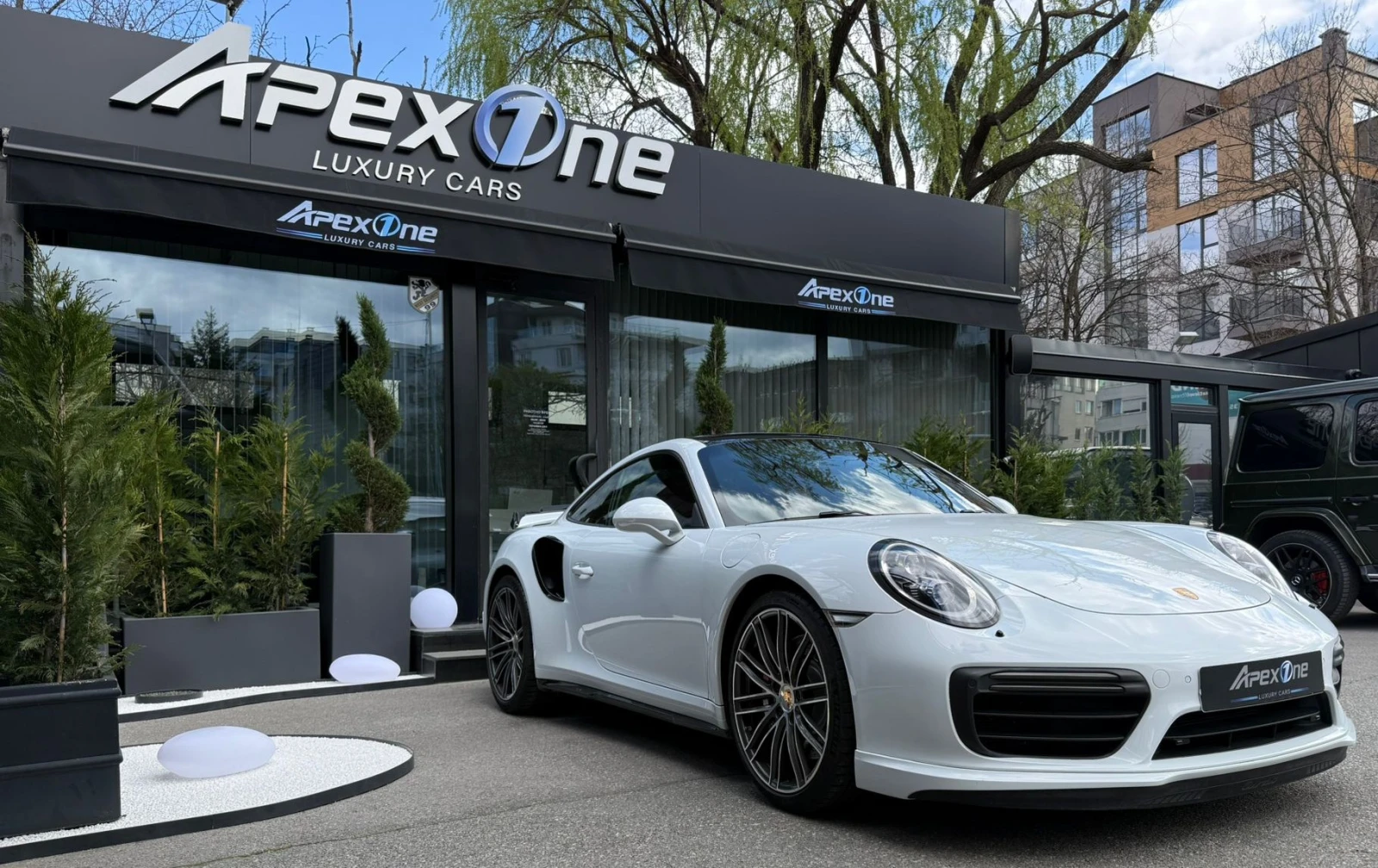Porsche 911 TURBO /991/AKRAPOVIC, снимка 3 - Автомобили и джипове - 54147743