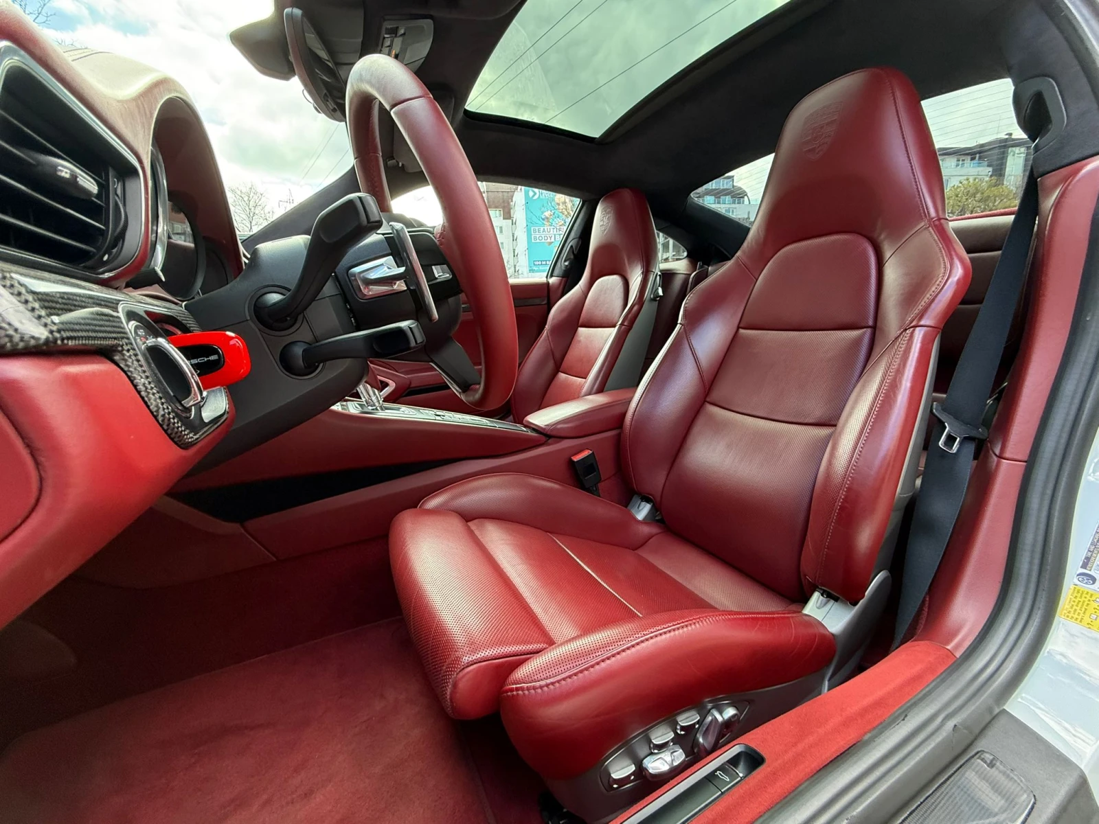 Porsche 911 TURBO /991/AKRAPOVIC, снимка 10 - Автомобили и джипове - 54147743