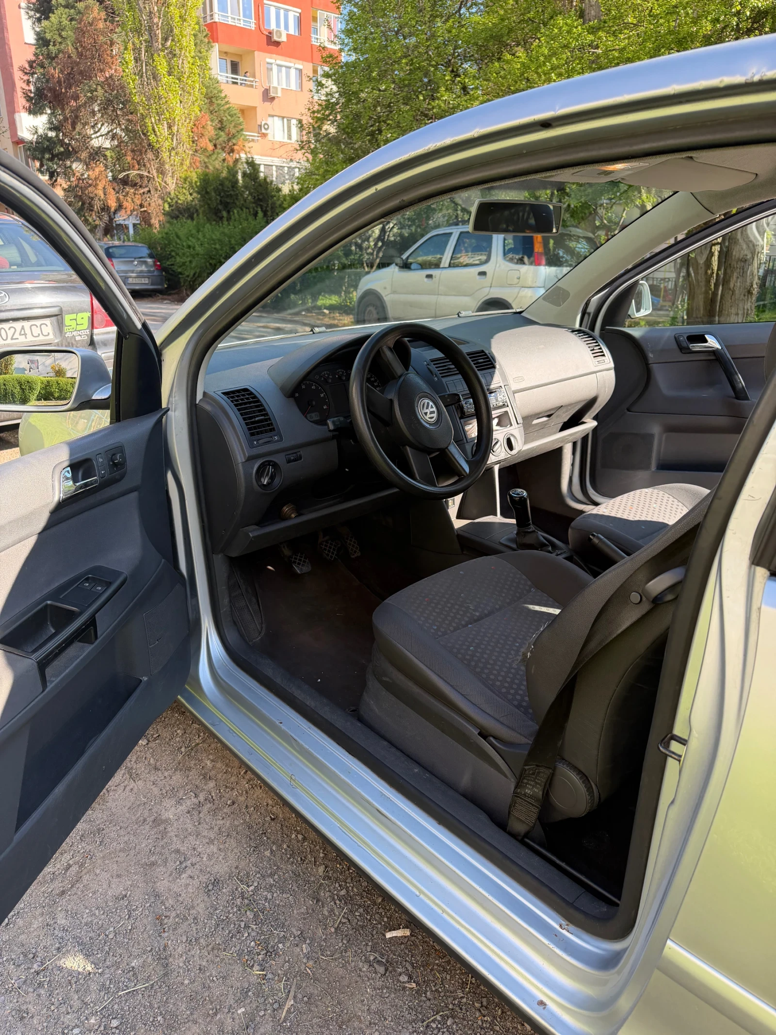 VW Polo, снимка 5 - Автомобили и джипове - 54468448