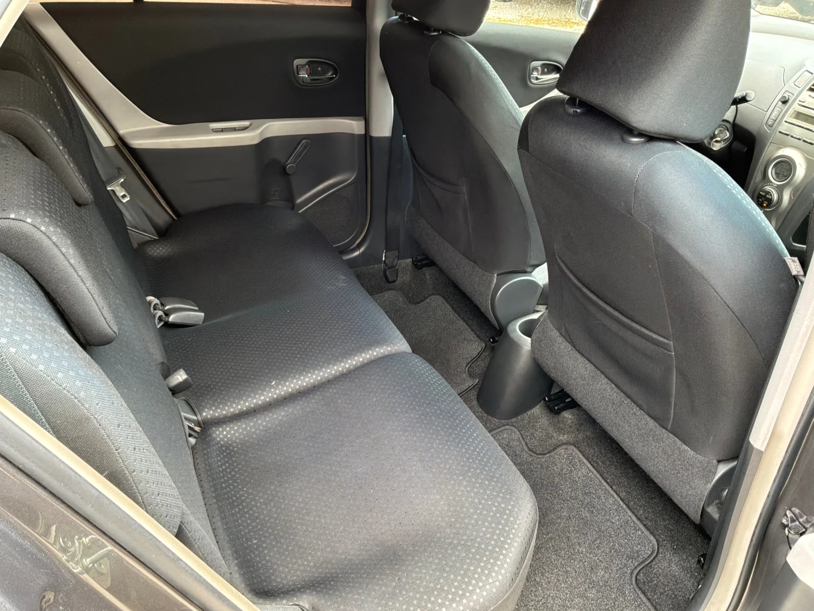 Toyota Yaris 1.4D4d 90�.� 6��. FACE  | Mobile.bg � ����������� 14