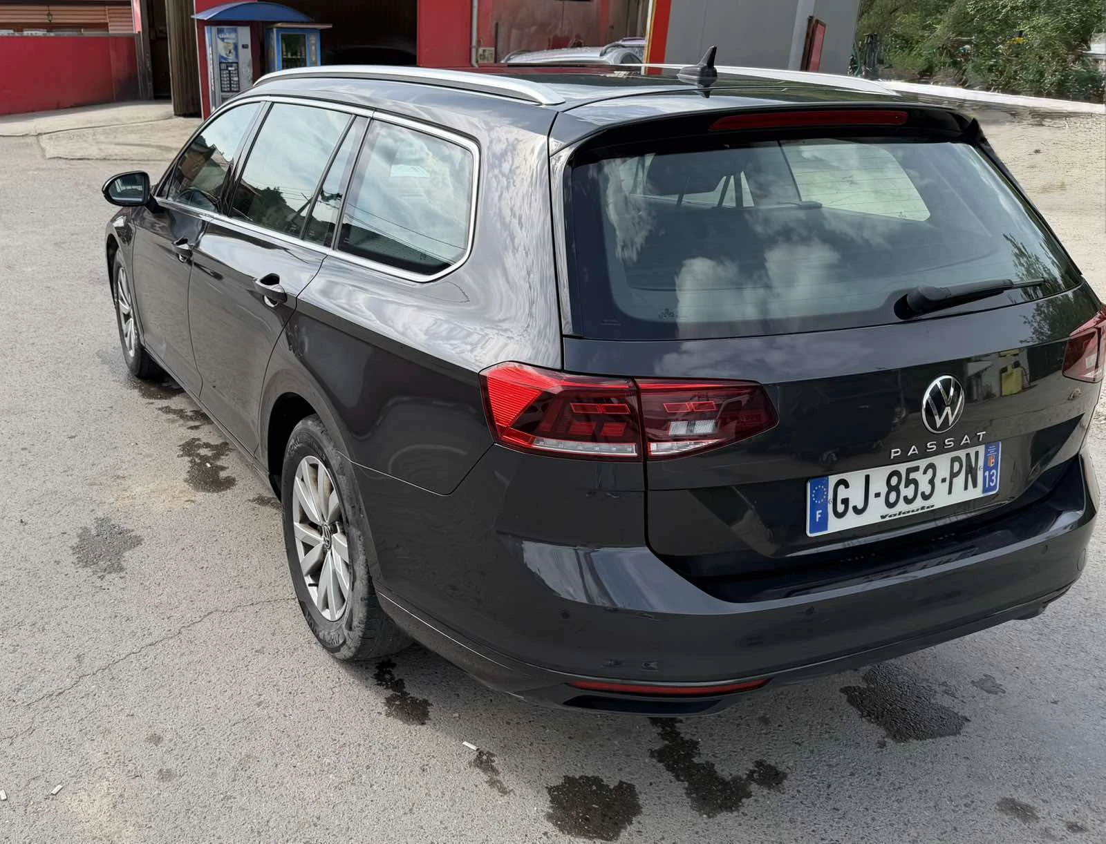 VW Passat 2022фейслифт 2.0tdi DSG7 обслужен, снимка 5 - Автомобили и джипове - 54366392
