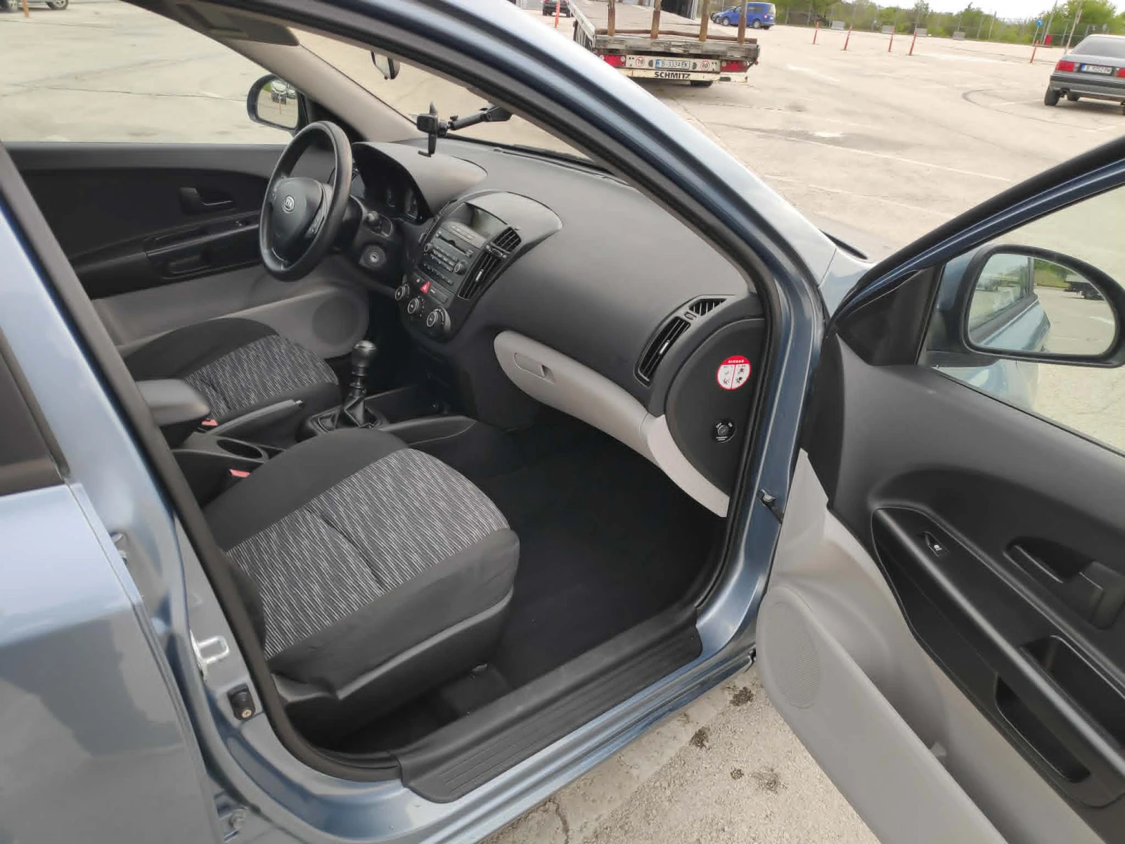 Kia Ceed 1.4 газ/бензин, снимка 10 - Автомобили и джипове - 54416736