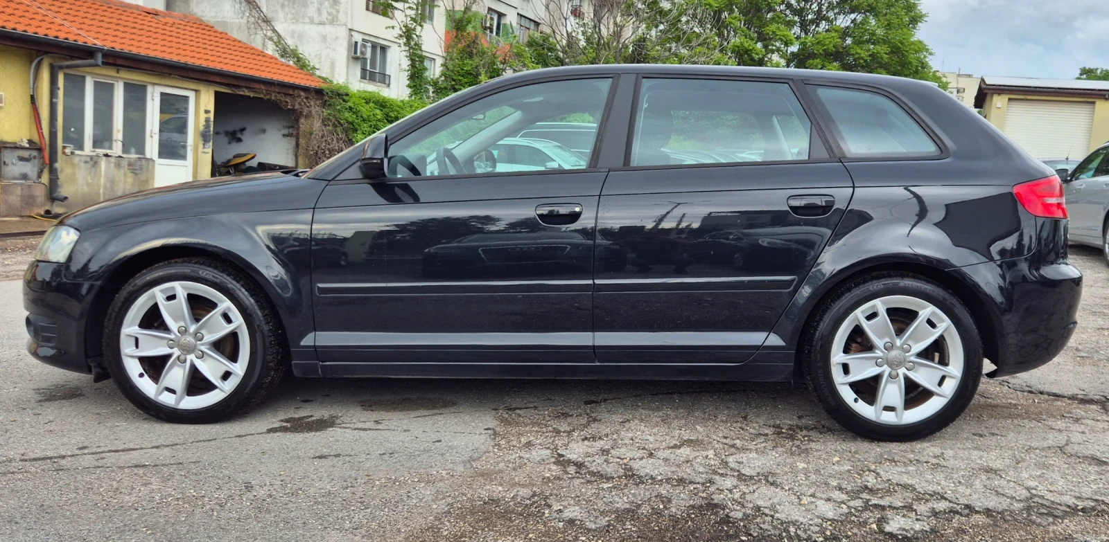 Audi A3 1.6TDI* FACELIFT* 105К.С., снимка 7 - Автомобили и джипове - 54632967