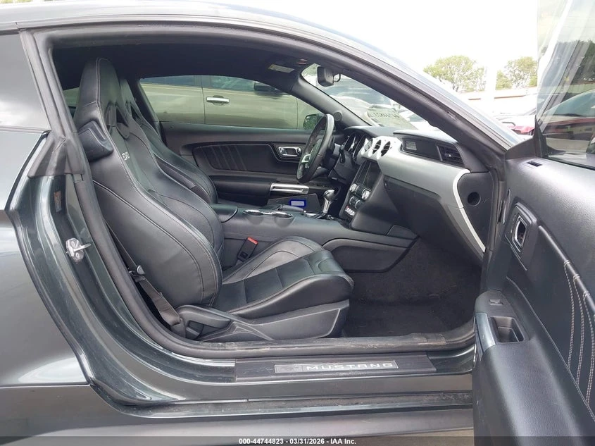 Ford Mustang 2.3l Ecoboost, снимка 5 - Автомобили и джипове - 54655741