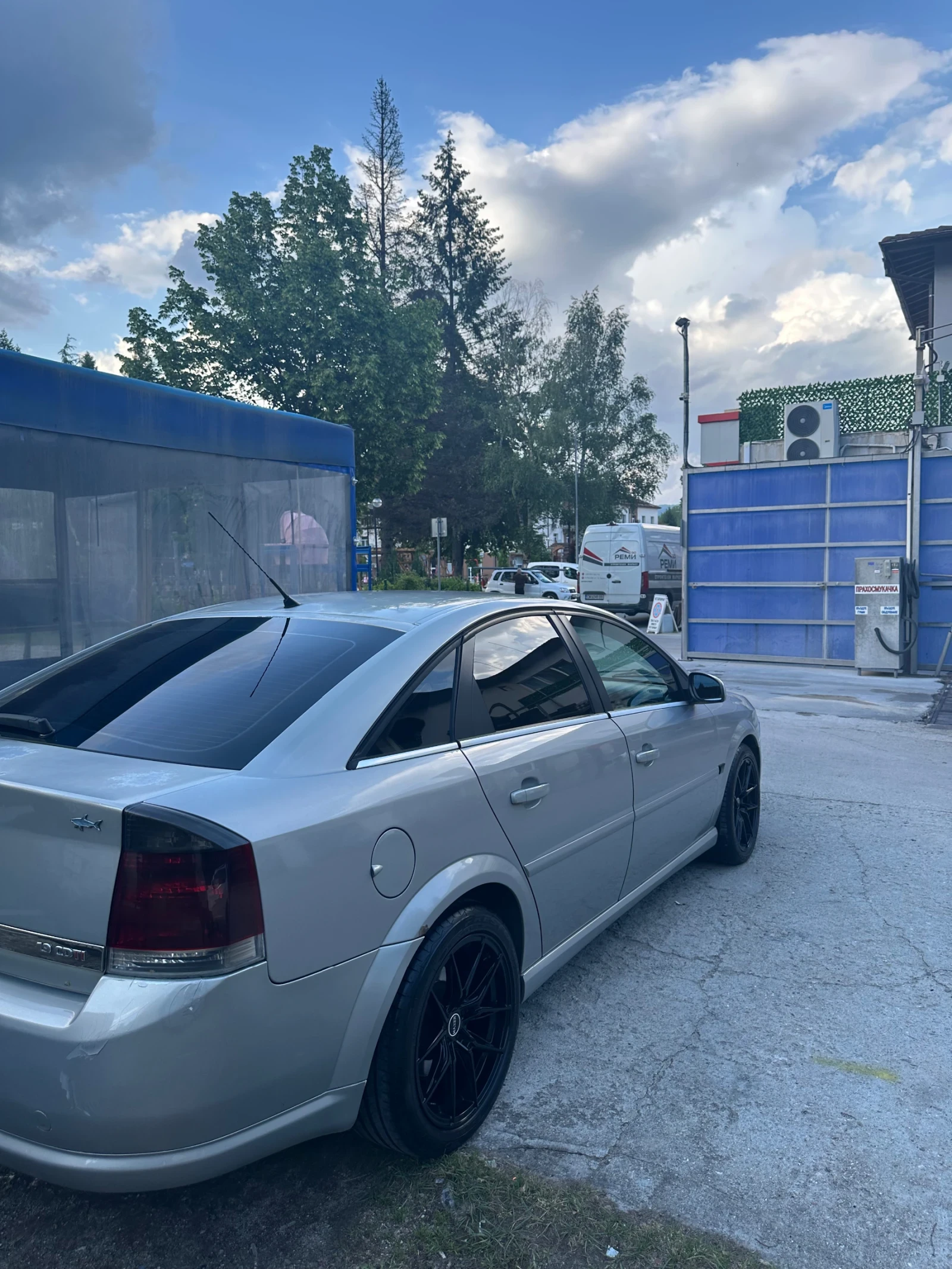 Opel Vectra 1.9 cdti, снимка 10 - Автомобили и джипове - 54734527
