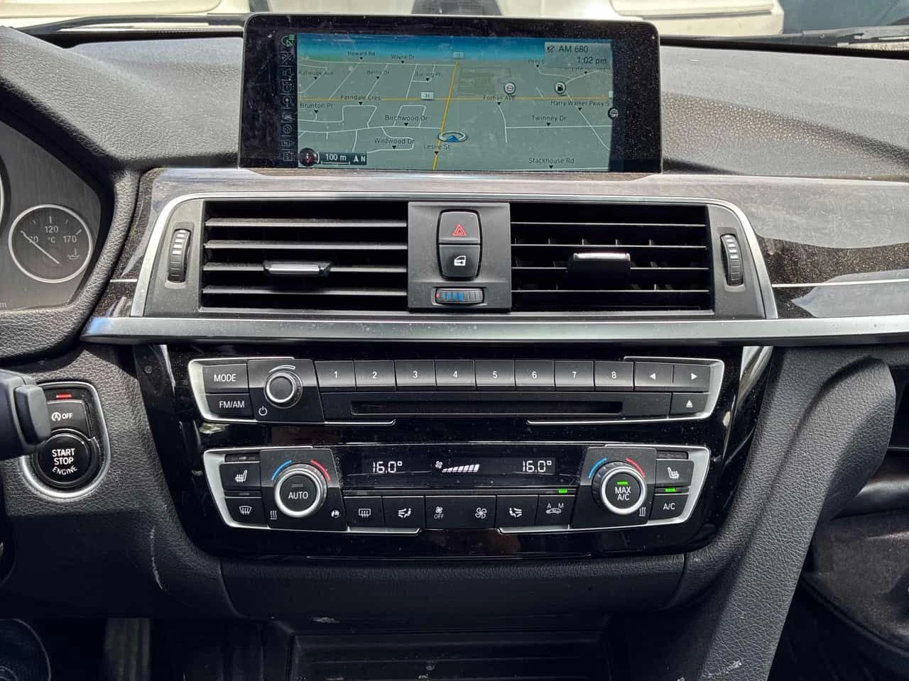 BMW 340 * 4dr Sdn 340i xDrive AWD * CARFAX * БЕЗ ПЪРВОНАЧА, снимка 9 - Автомобили и джипове - 54863992