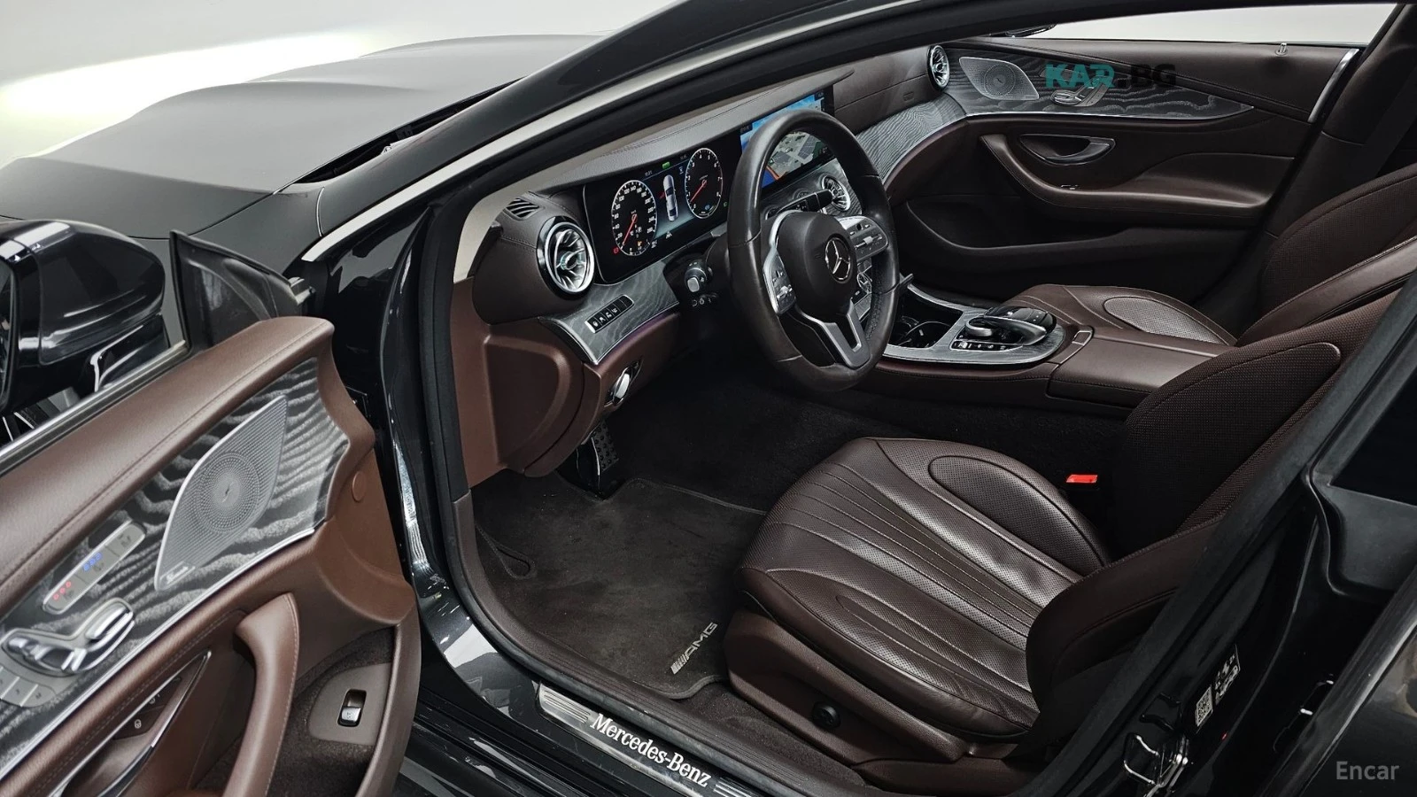 Mercedes-Benz CLS 450 4MATIC AMG* HUD* 360* КОЖА* ОБДУХВ* ПАНО, снимка 10 - Автомобили и джипове - 55286038