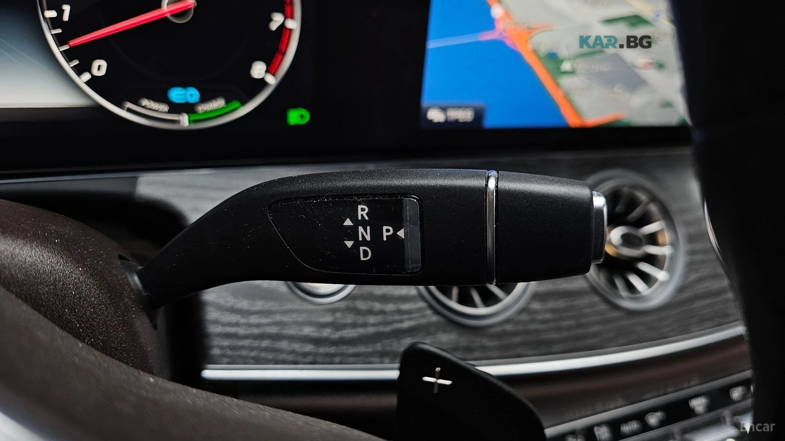 Mercedes-Benz CLS 450 4MATIC AMG* HUD* 360* КОЖА* ОБДУХВ* ПАНО, снимка 8 - Автомобили и джипове - 55286038