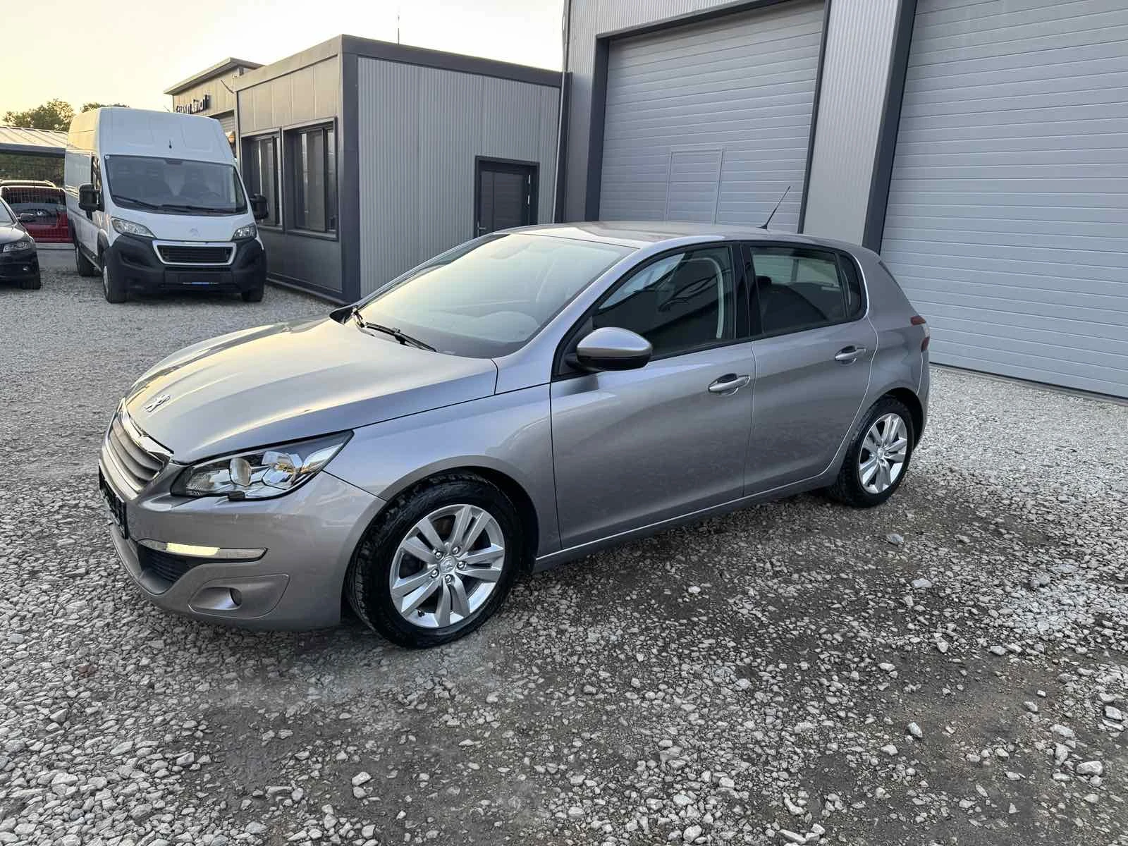 Peugeot 308 1.6HDI* TOP* KLIMATRONIK, снимка 1 - Автомобили и джипове - 55292796
