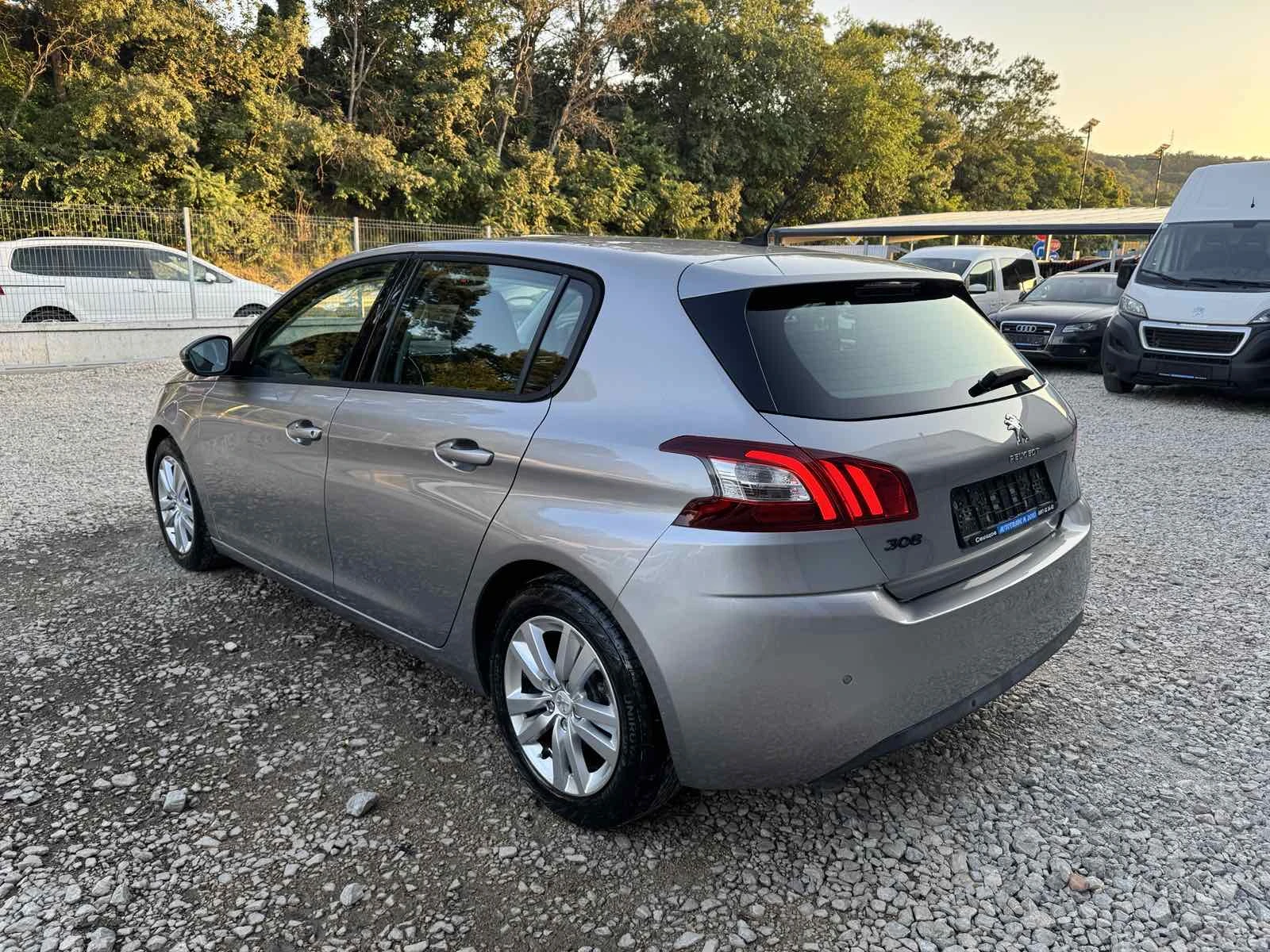 Peugeot 308 1.6HDI* TOP* KLIMATRONIK, снимка 6 - Автомобили и джипове - 55292796