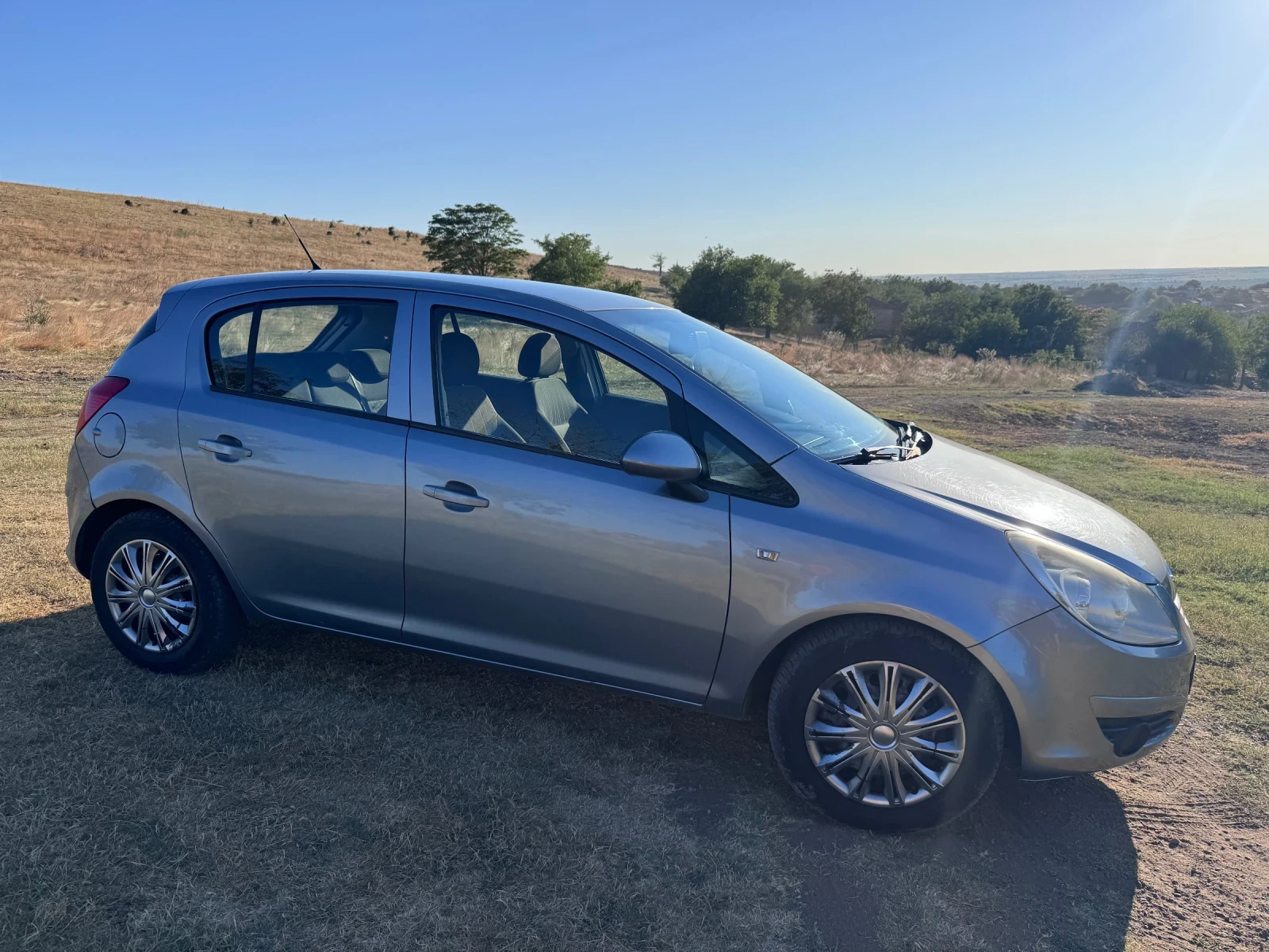 Opel Corsa, снимка 10 - Автомобили и джипове - 55698114
