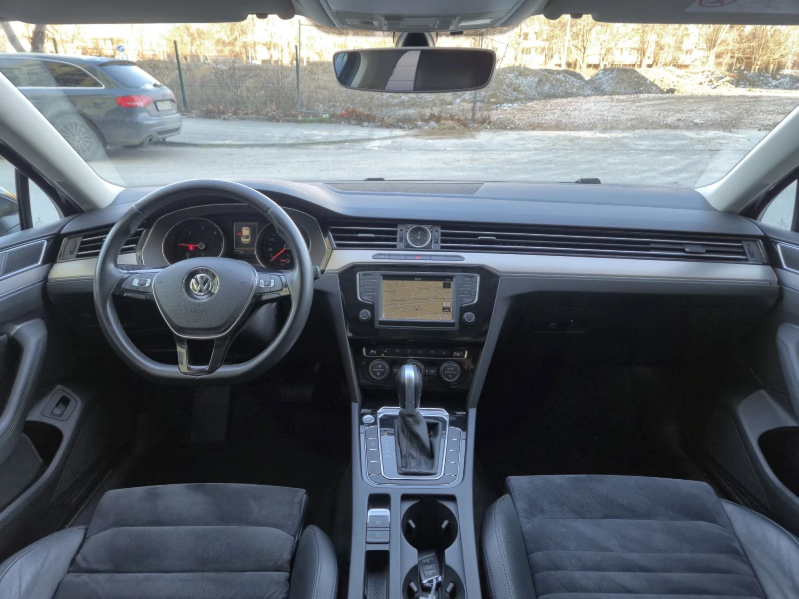 VW Passat 2.0 HightLine, снимка 7 - Автомобили и джипове - 55737530