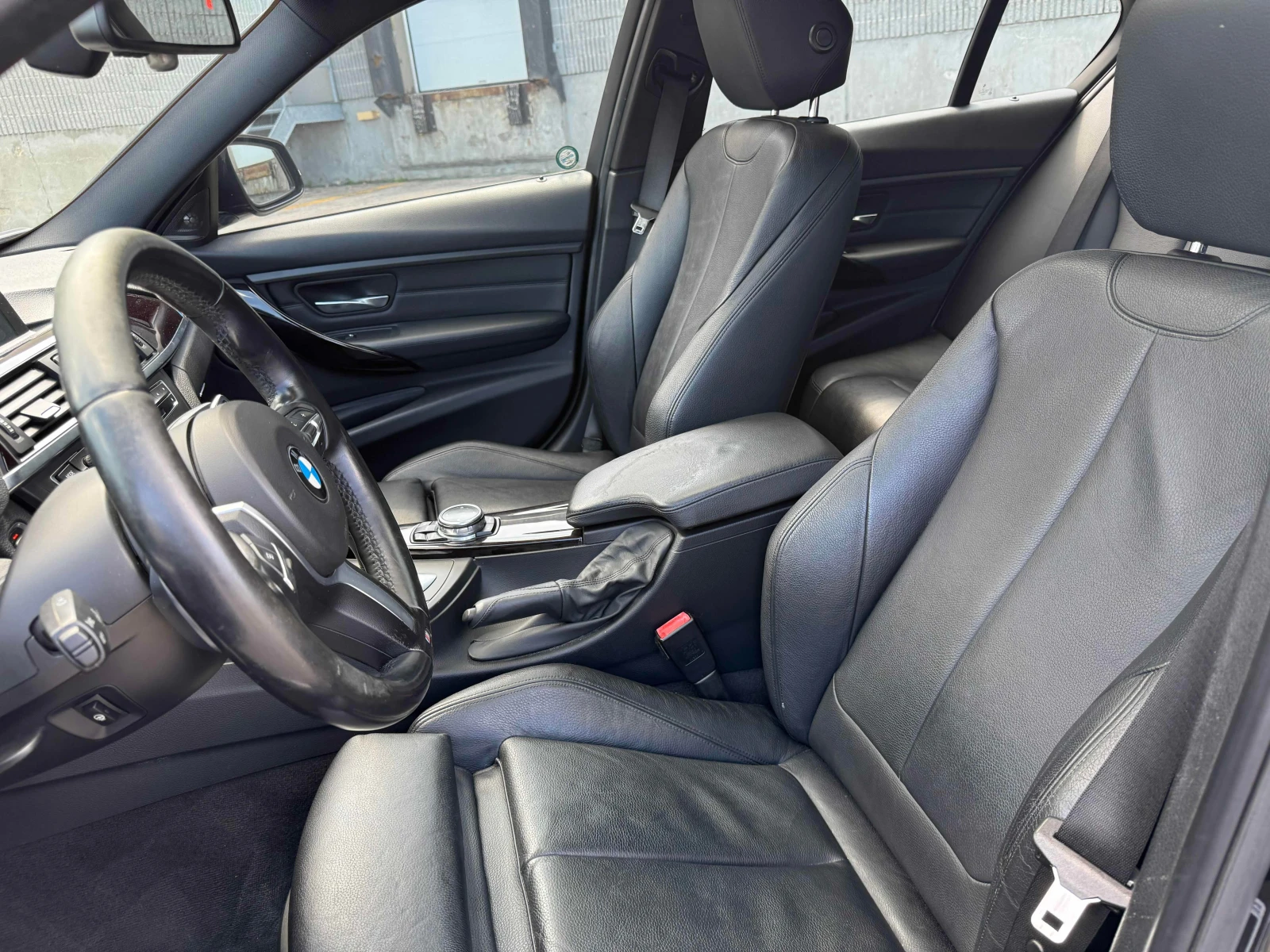 BMW 335 * 335i xDrive * CARFAX * ЦЕНА ДО БГ, снимка 9 - Автомобили и джипове - 55875895