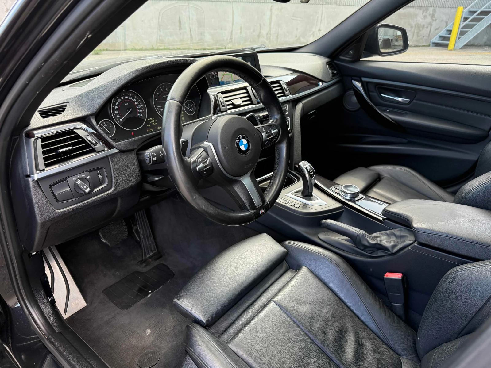 BMW 335 * 335i xDrive * CARFAX * ЦЕНА ДО БГ, снимка 6 - Автомобили и джипове - 55875895