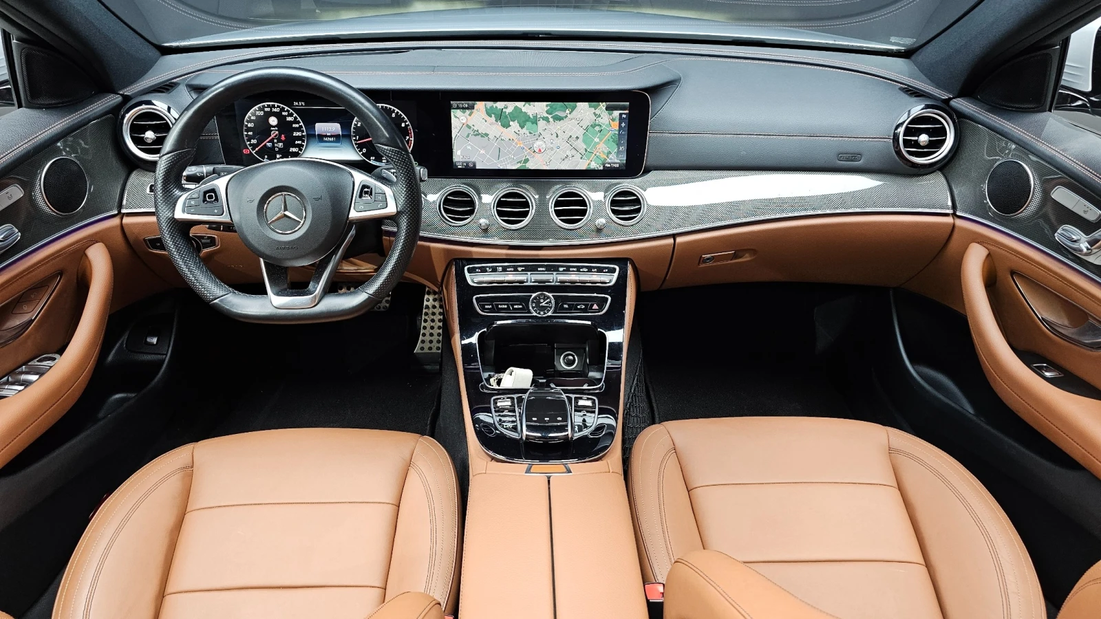 Mercedes-Benz E 300 E300 4MATIC AMG Line | 360  ������ | HUD | Memory | Mobile.bg � ����������� 7