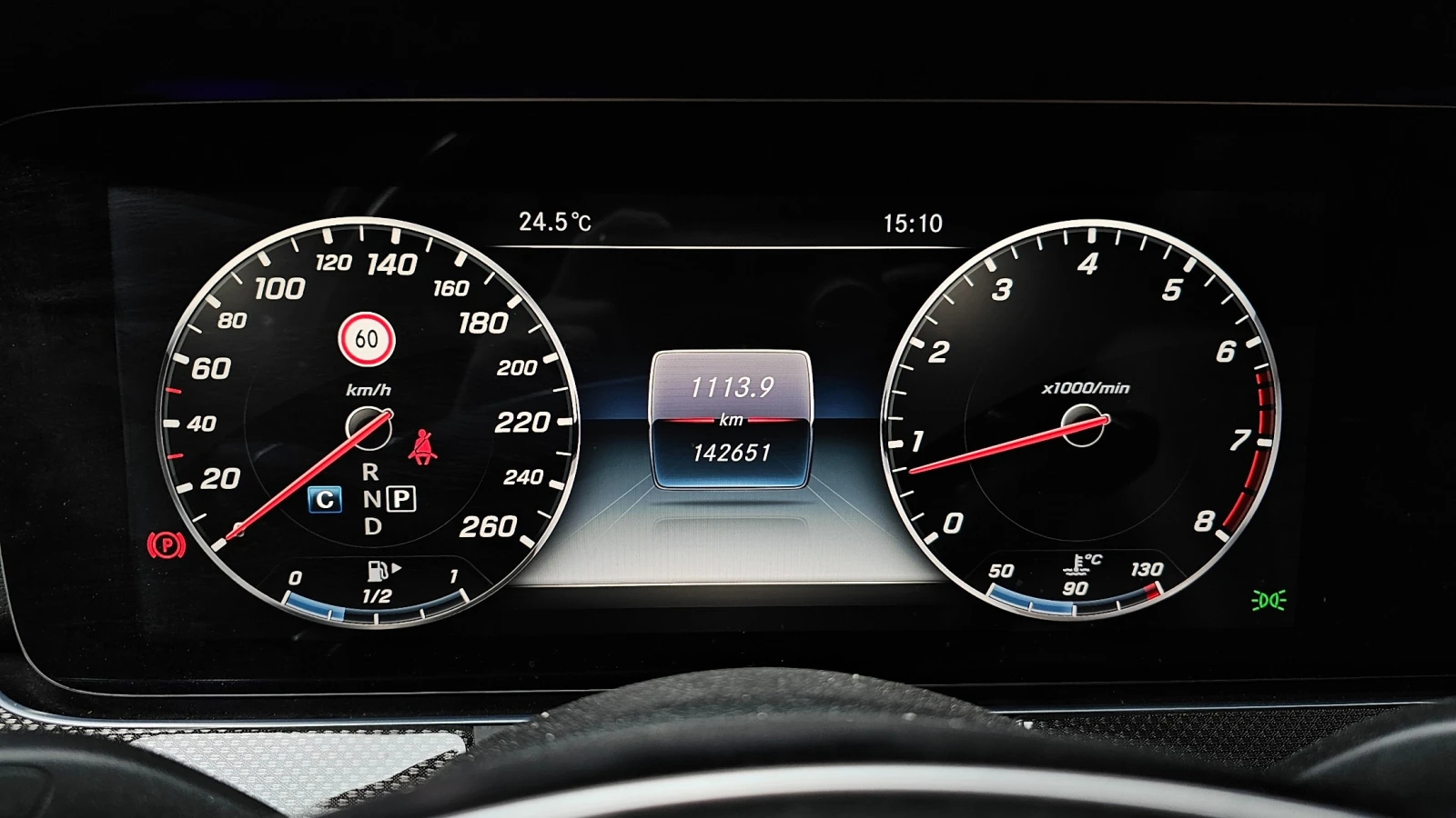 Mercedes-Benz E 300 E300 4MATIC AMG Line | 360  ������ | HUD | Memory | Mobile.bg � ����������� 8