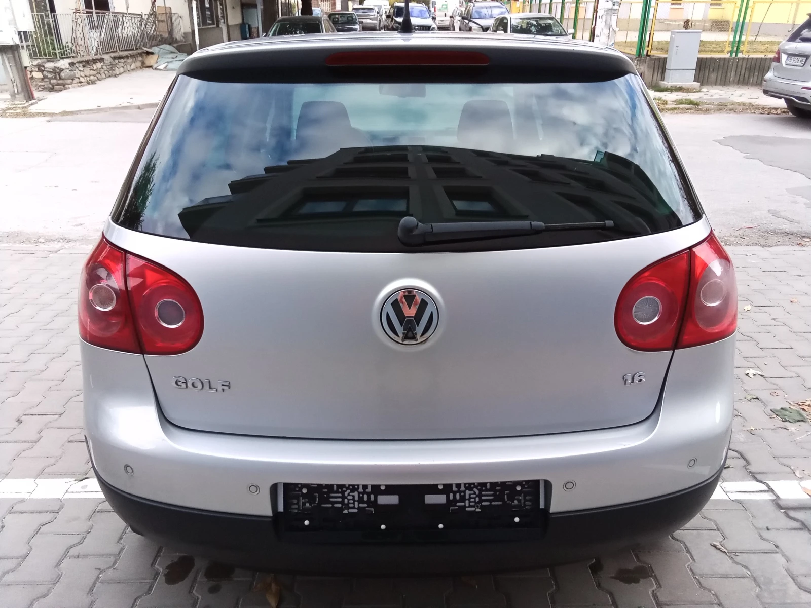 VW Golf 1.6i-102kc., снимка 7 - Автомобили и джипове - 56683243