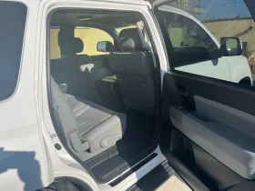 Toyota Sequoia 5.7 v8 4x4, снимка 16