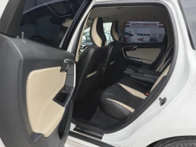 Volvo XC60 R Design* D5* 215Hp* 4x4* Xenon* Automat* Navi* , снимка 12