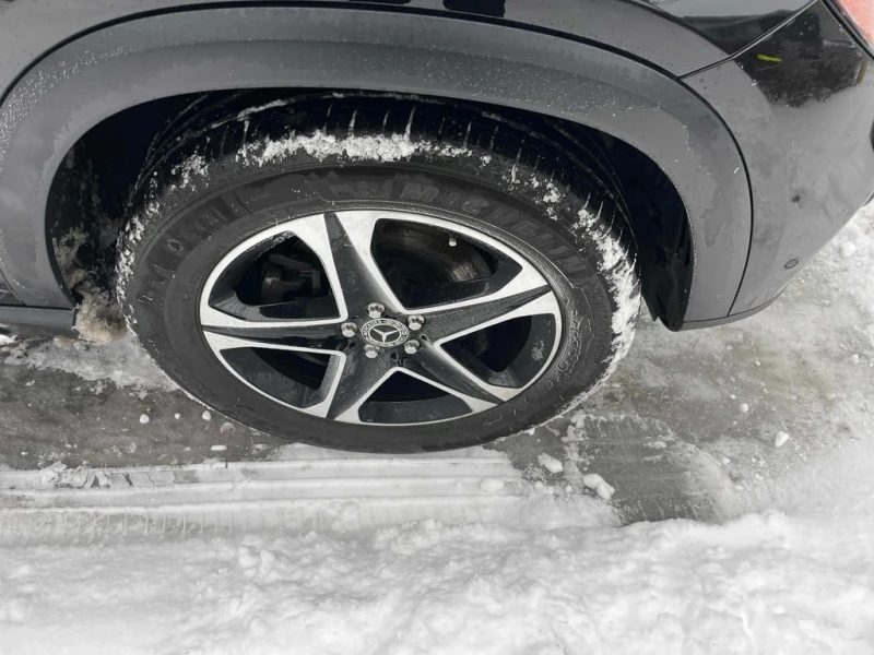 Mercedes-Benz GLE 350 * CARFAX * ОБДУХВАНЕ* BURMESTER* , снимка 7 - Автомобили и джипове - 53445762