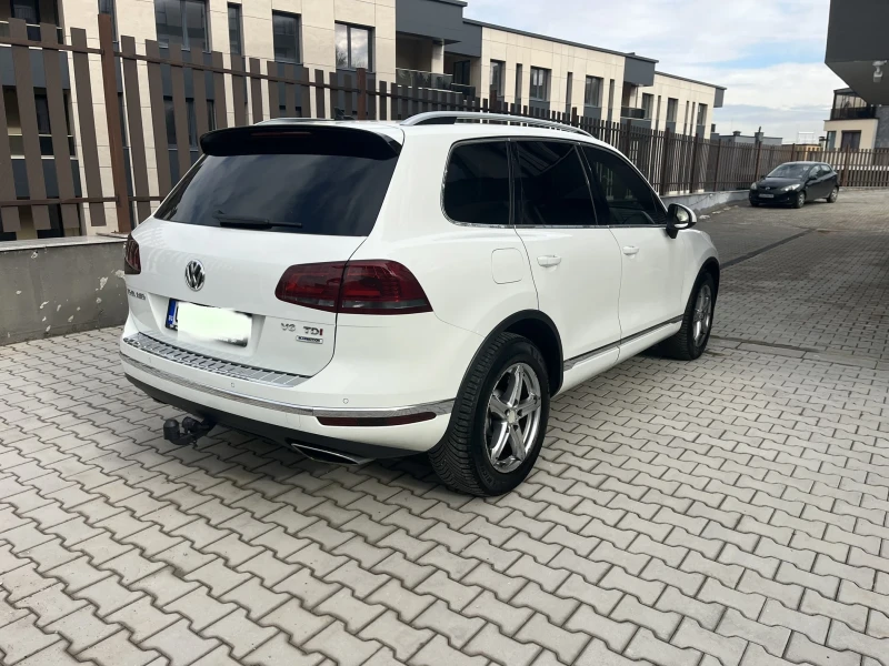 VW Touareg 3.0 TDI R-Line Off road Plus , снимка 4 - Автомобили и джипове - 53486484