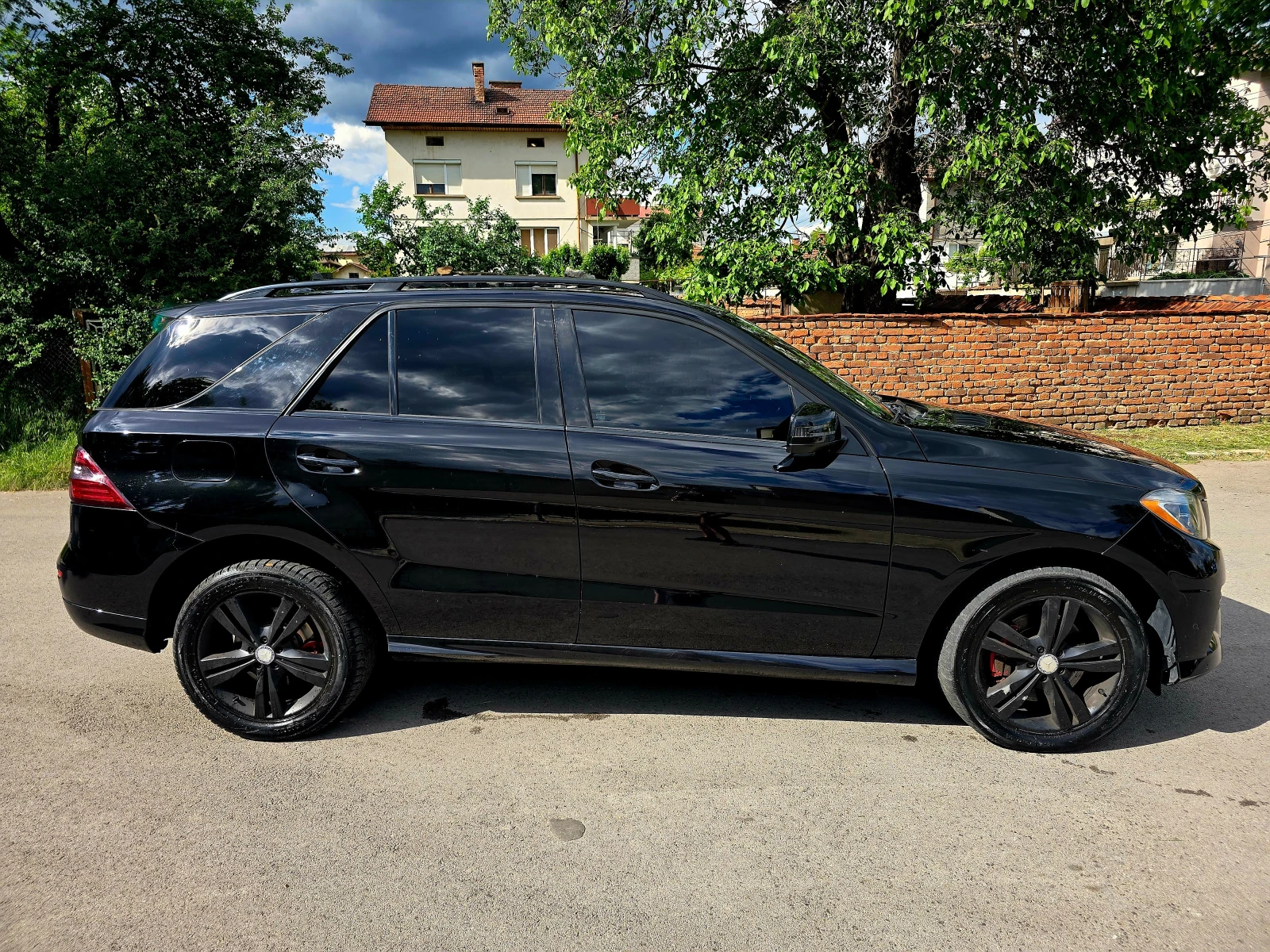 Mercedes-Benz ML 350 CDI AMG-Line Реални км - изображение 4