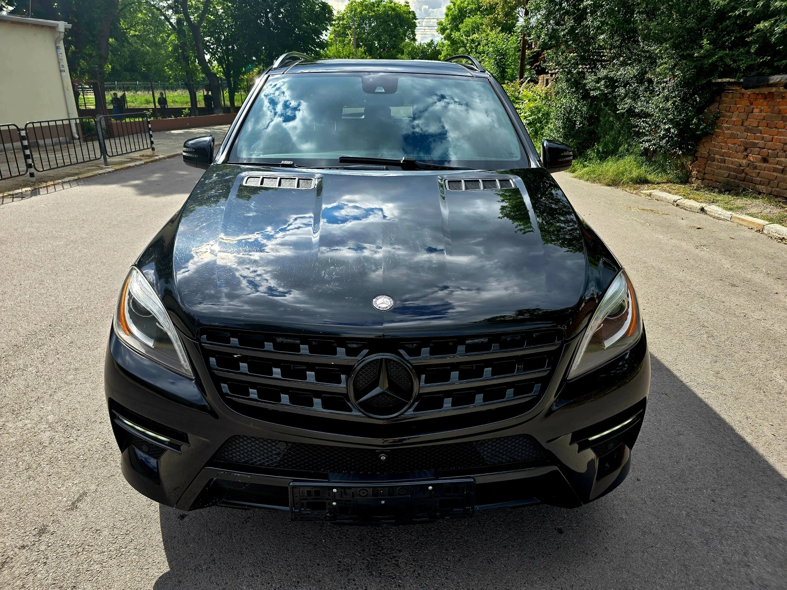Mercedes-Benz ML 350 CDI AMG-Line Реални км - изображение 2