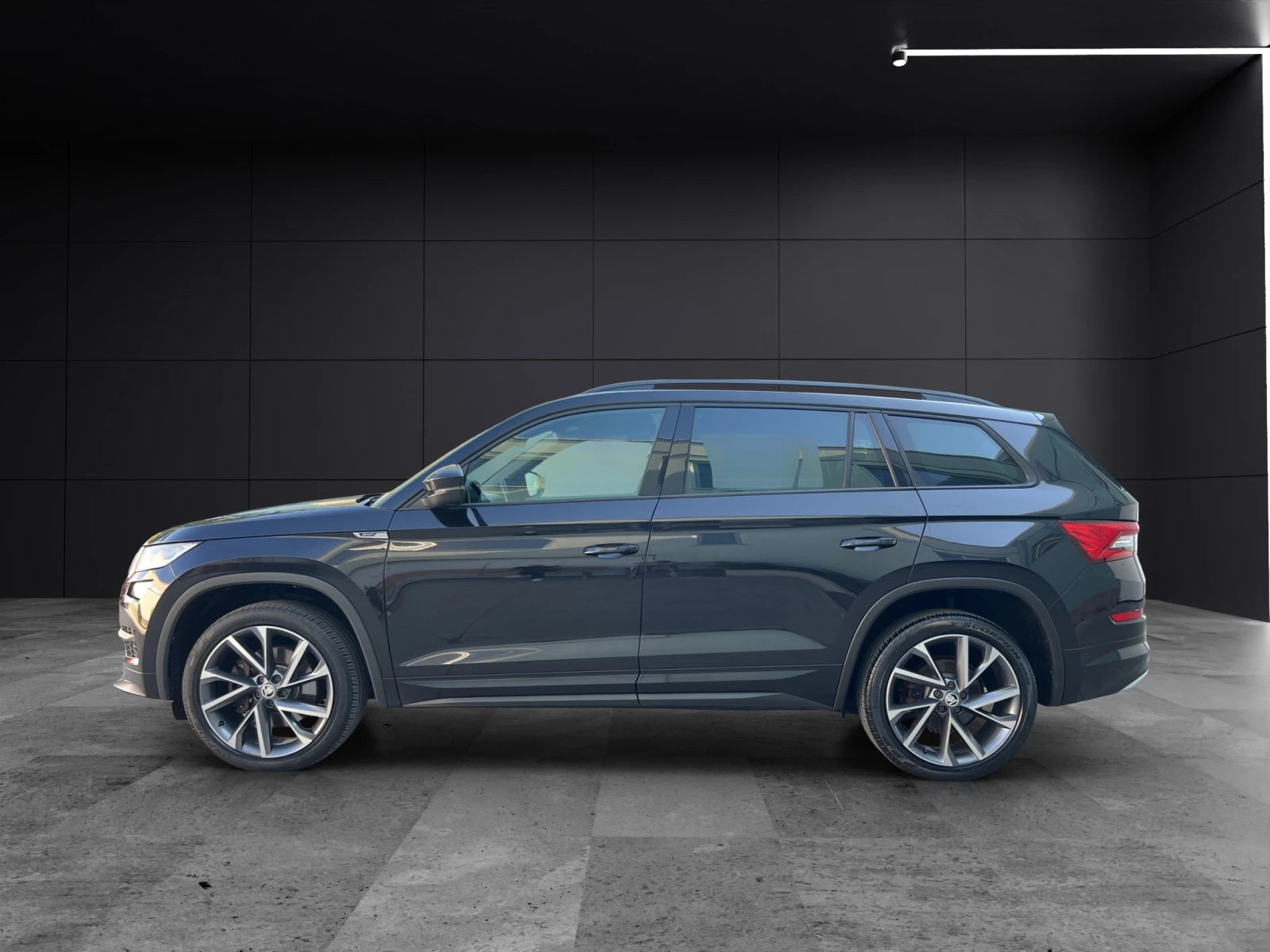 Skoda Kodiaq Sportline 4x4 - изображение 8
