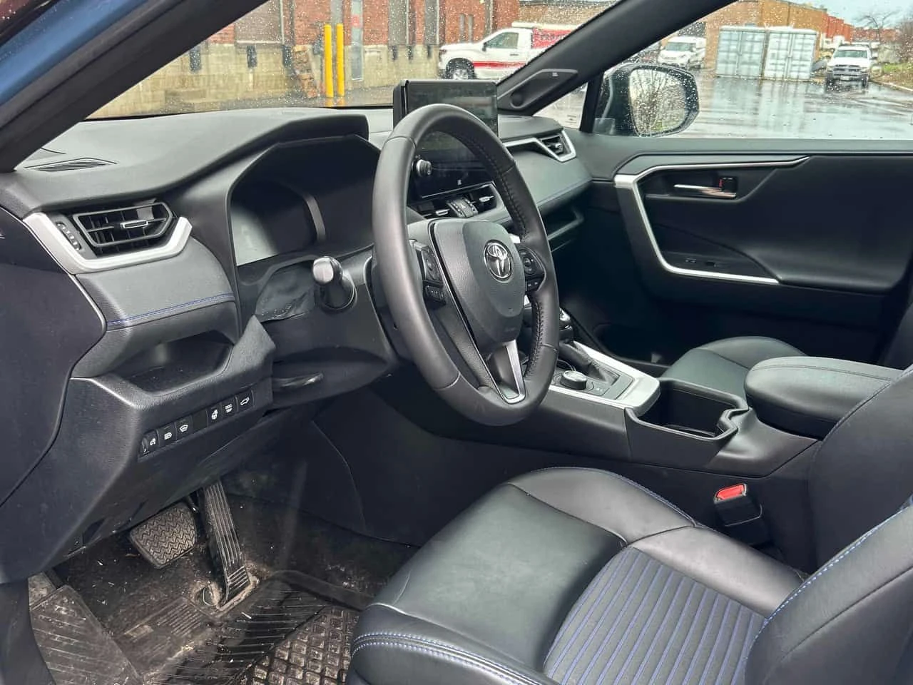 Toyota Rav4 Hybrid XSE  CARFAX, снимка 5 - Автомобили и джипове - 54255730