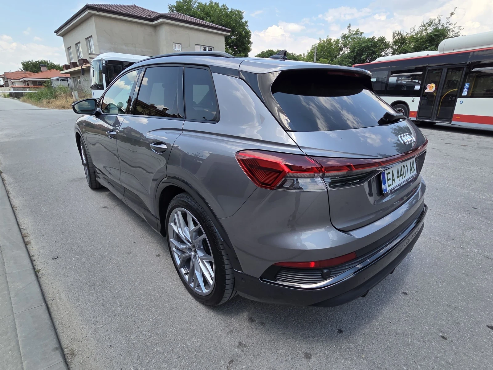 Audi Q4 50 E-Tron Quattro , снимка 5 - Автомобили и джипове - 55114686