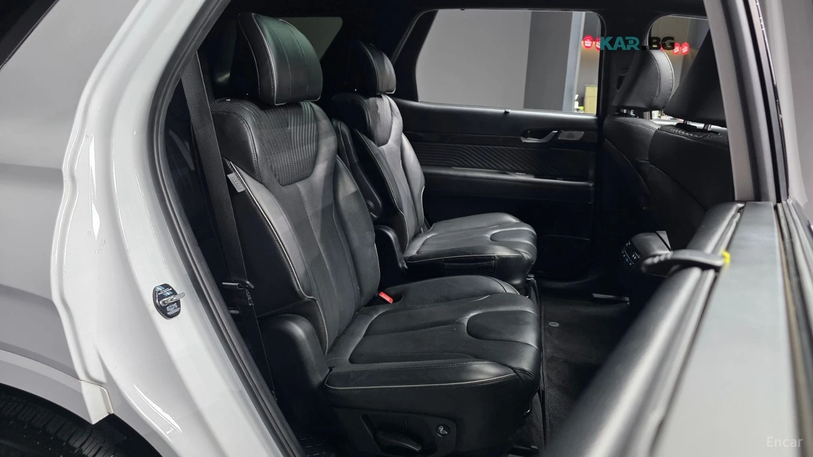 Hyundai Palisade 2.2 4WD Calligraphy* HUD* 360* МАСАЖИ* ПАНО, снимка 9 - Автомобили и джипове - 55749603