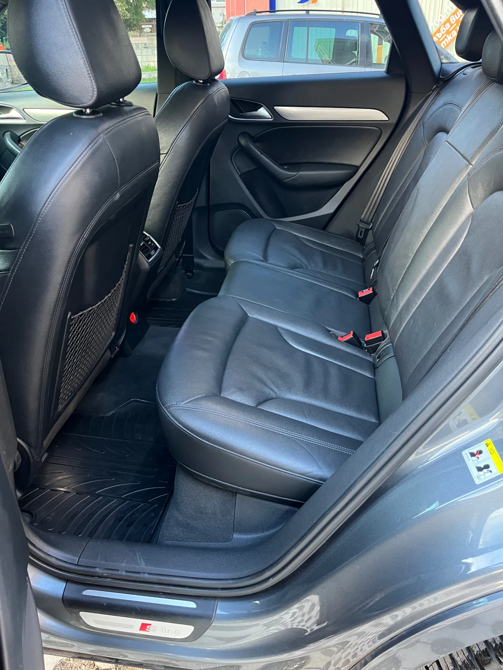 Audi Q3 2.0TDI 3xS LINE , снимка 11 - Автомобили и джипове - 56167873