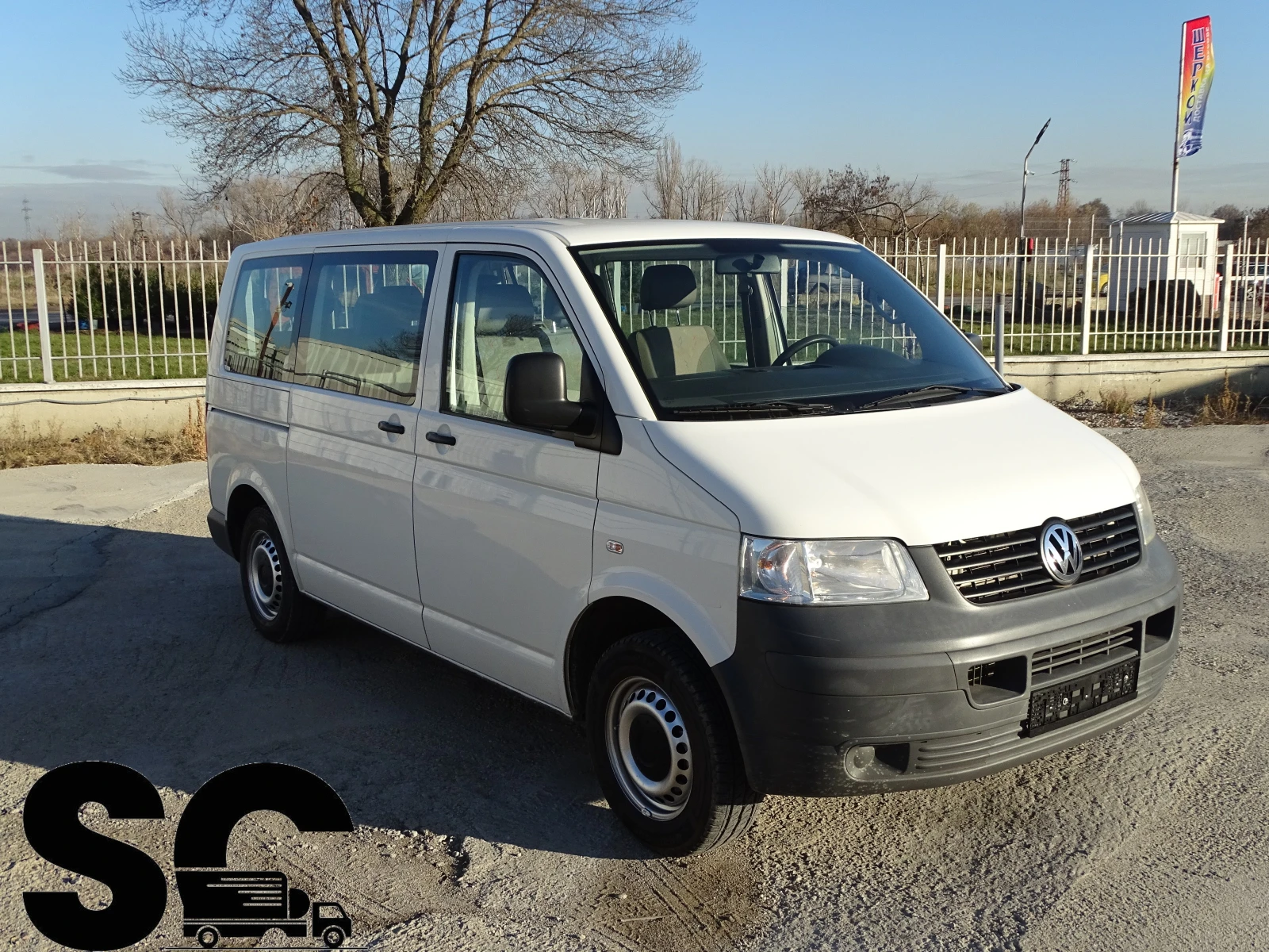 VW T5 9МЕСТА С  КЛИМАТИК